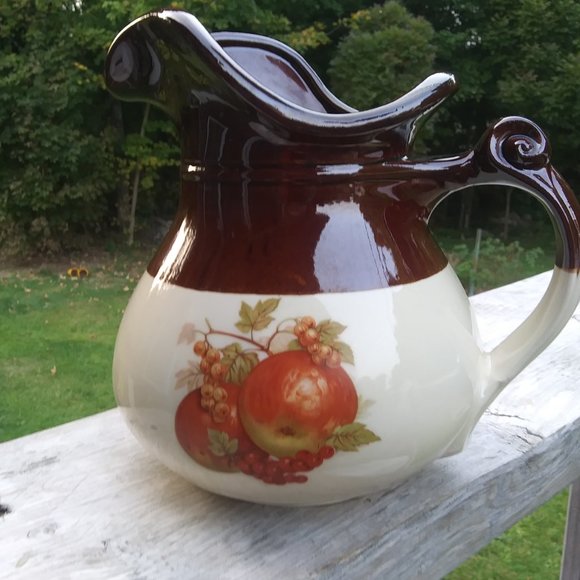 McCoy Vintage Pitcher 7515 - Picture 2 of 13